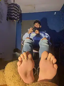 usersweet online show from 11.27.25