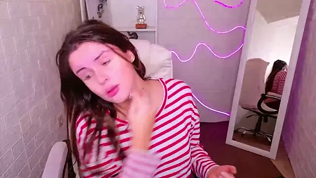 StellaFrost online show from 10.19.25