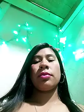 Snapshot of Pamelamilkk_1007 chatting on 01.16.25 Pamelamilkk 1007 online show from 01.16.25