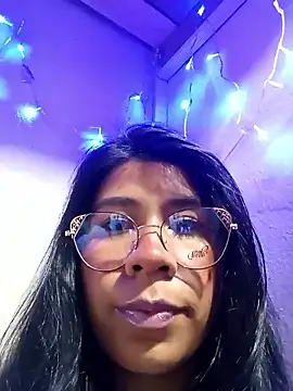 Snapshot of Pamelamilkk_1007 chatting on 02.28.25 Pamelamilkk 1007 online show from 02.28.25