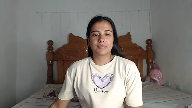 Coral0403 online show from 01.29.25