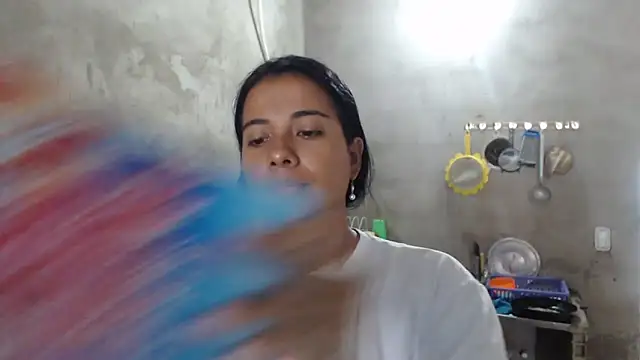 Coral0403 online show from 11.16.25