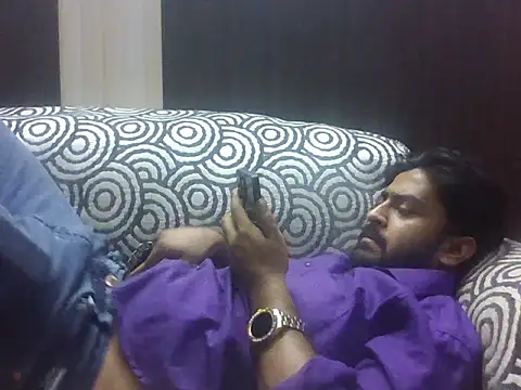 indihotguy online show from 10.13.25