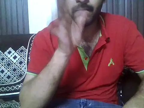 Snapshot of indihotguy chatting on 04.27.26 indihotguy online show from 04.27.26