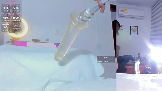 Maria Jones  online show from 12.02.25