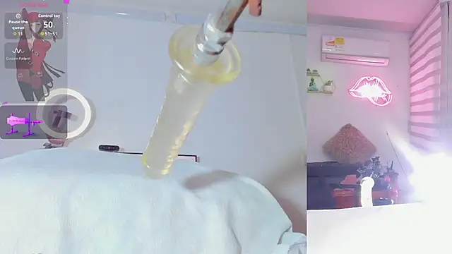 Snapshot of Maria_Jones_ chatting on 02.26.26 Maria Jones online show from 02.26.26