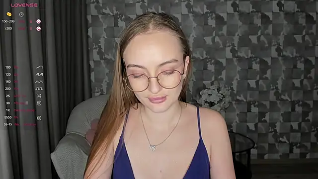 Snapshot of A_delina chatting on 02.27.25 A delina online show from 02.27.25