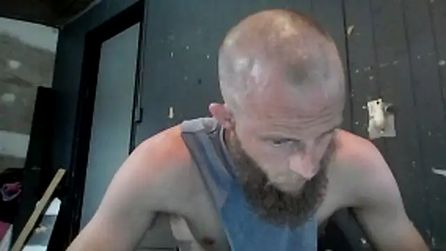 Snapshot of 618fuckupp chatting on 04.16.26 618fuckupp online show from 04.16.26