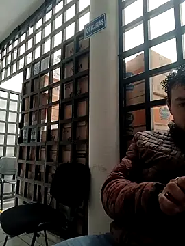 chinoxxx online show from 12.16.25