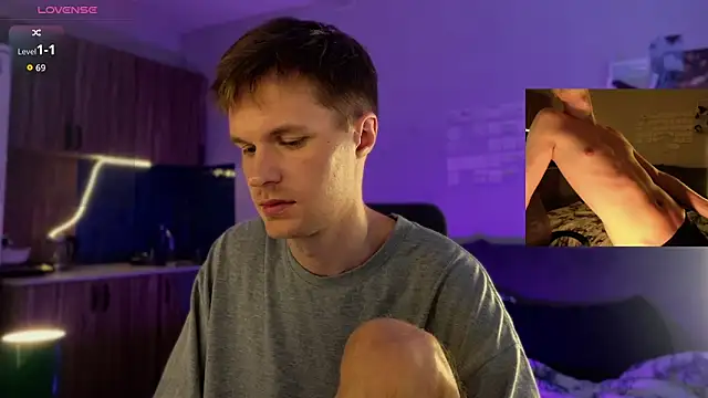 Leonnextdoor online show from 03.19.26