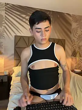 Maxi little online show from 06.11.26