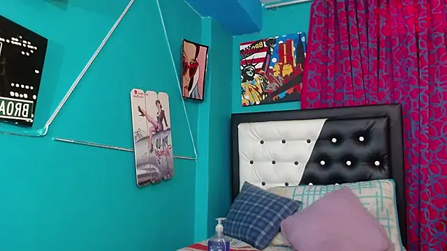 valerie mase online show from 02.03.25