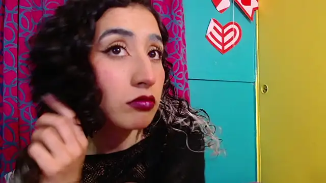 valerie mase online show from 11.21.25