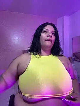 violeta candyy  online show from 12.22.25