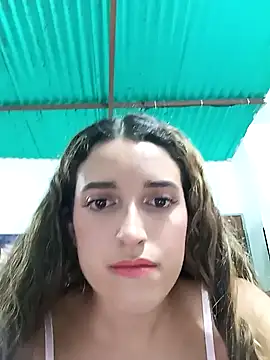 Snapshot of faby_Hot chatting on 01.07.25 faby Hot online show from 01.07.25