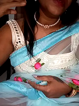 Snapshot of vibhawet chatting on 02.08.25 vibhawet online show from 02.08.25