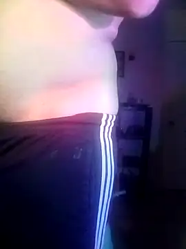 Snapshot of k1oudE chatting on 12.04.25 k1oudE online show from 12.04.25