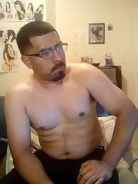 Snapshot of k1oudE chatting on 01.11.26 k1oudE online show from 01.11.26