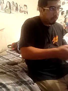 Snapshot of k1oudE chatting on 02.04.26 k1oudE online show from 02.04.26