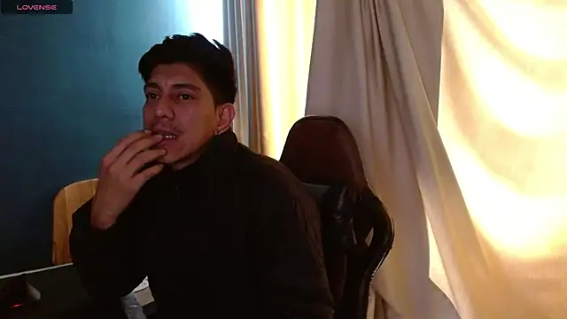 Noah-cock online show from 11.23.25