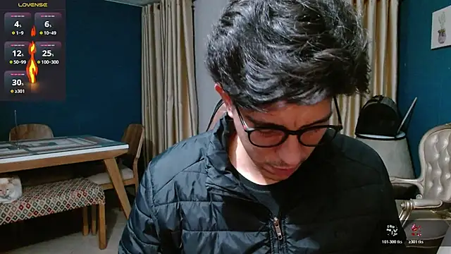 Snapshot of Noah-cock chatting on 01.16.26 Noah-cock online show from 01.16.26