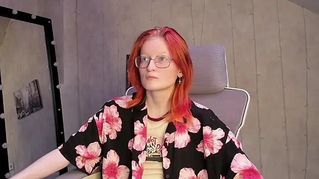 ElizabethHarpper online show from 02.06.26