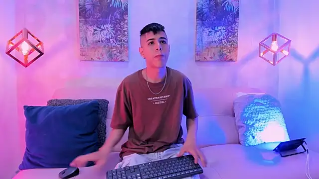 Angel Khouri online show from 02.09.25