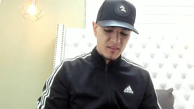 DAVID VICTORIAA online show from 09.18.25