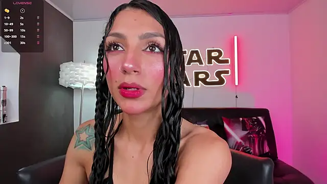 miss   evangeline online show from 04.18.26