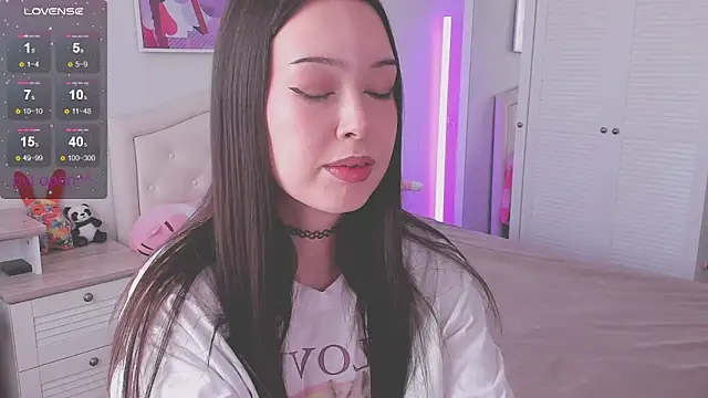 kittenrisha online show from 02.23.26