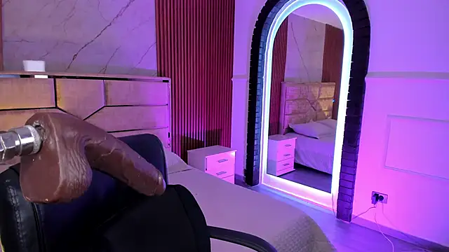 daniiphoeniixx online show from 11.07.25