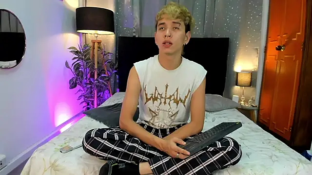 Brian-Ausslos online show from 02.17.25