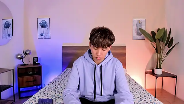 Brian-Ausslos online show from 12.03.25