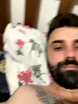 Snapshot of biel_96 chatting on 11.26.25 biel 96 online show from 11.26.25