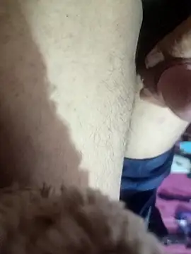 Snapshot of cusicat chatting on 11.14.25 cusicat online show from 11.14.25