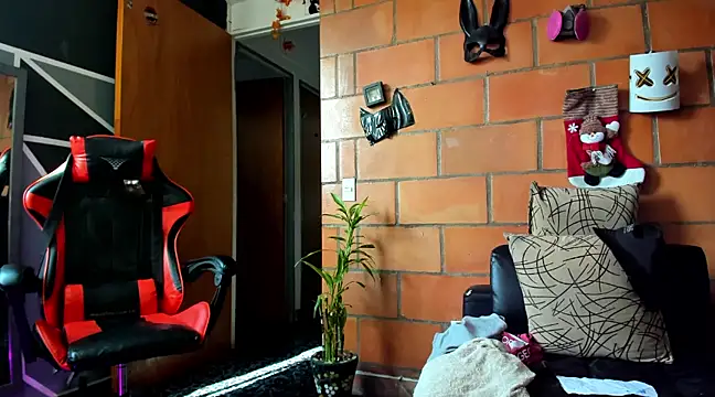 Adam Valenciia online show from 01.26.25