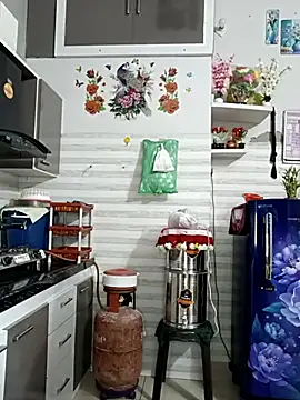 Best-Couple online show from 10.15.25