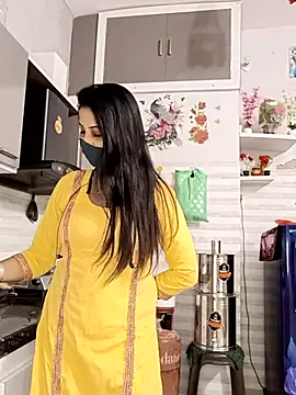 Best-Couple online show from 11.14.25