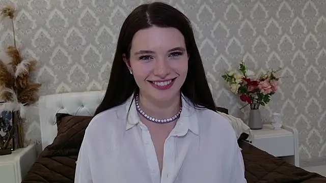 Nellie Medina online show from 01.13.25