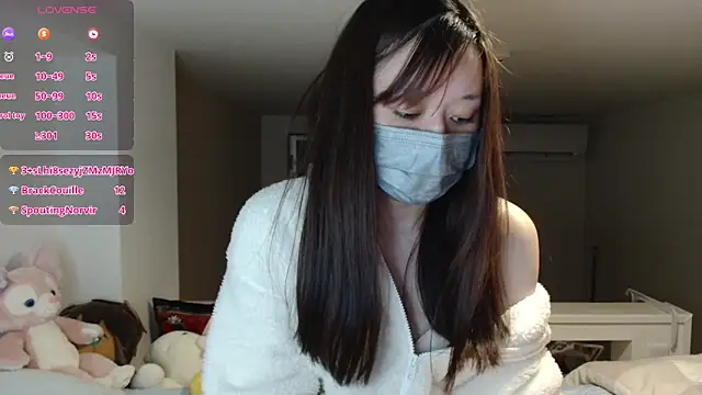 Snapshot of pipimi_khaos chatting on 01.20.25 pipimi khaos online show from 01.20.25