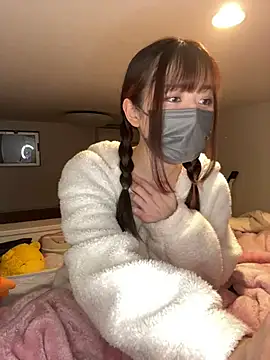 Snapshot of pipimi_khaos chatting on 02.23.25 pipimi khaos online show from 02.23.25