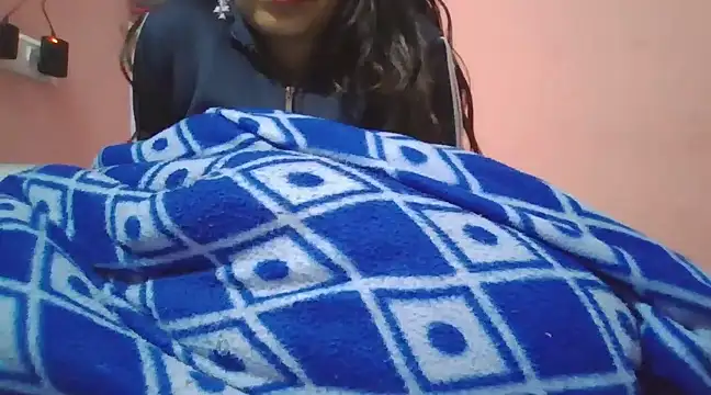 Snapshot of Hot-shanvi chatting on 03.05.25 Hot-shanvi online show from 03.05.25