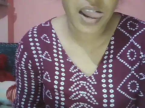 Snapshot of Hot-shanvi chatting on 09.10.25 Hot-shanvi online show from 09.10.25