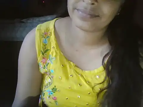 Snapshot of Hot-shanvi chatting on 09.12.25 Hot-shanvi online show from 09.12.25