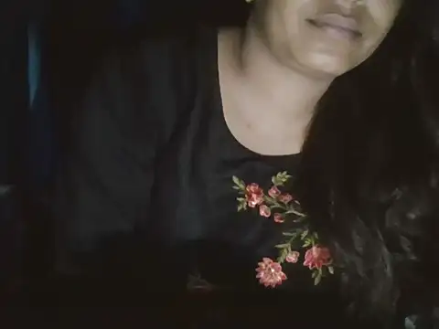 Snapshot of Hot-shanvi chatting on 09.18.25 Hot-shanvi online show from 09.18.25