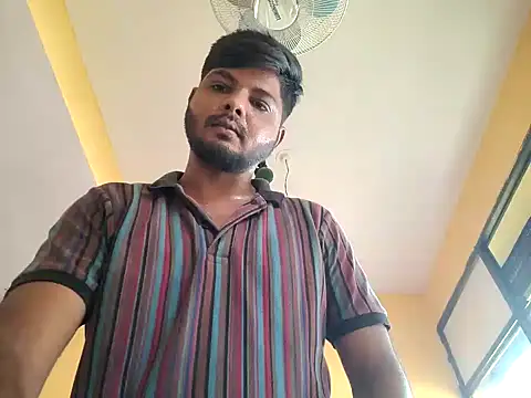 Snapshot of Arav1234a chatting on 10.07.25 Arav1234a online show from 10.07.25