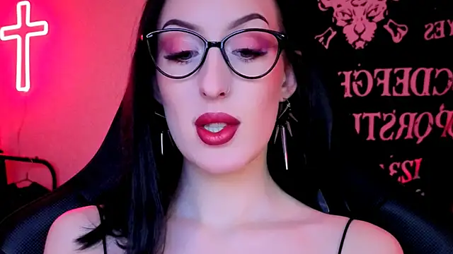 Miss Alice   online show from 04.06.26