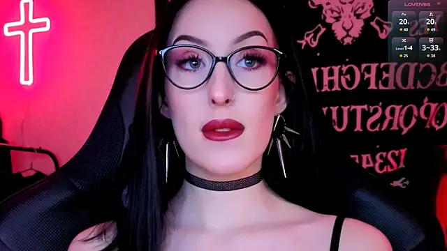 Miss Alice   online show from 04.07.26