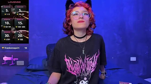 lee Powder online show from 02.25.25