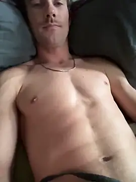 Snapshot of littemantait chatting on 12.15.25 littemantait online show from 12.15.25